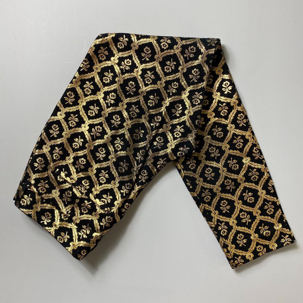 Mid-Rise Printed Pixie Ankle Pants